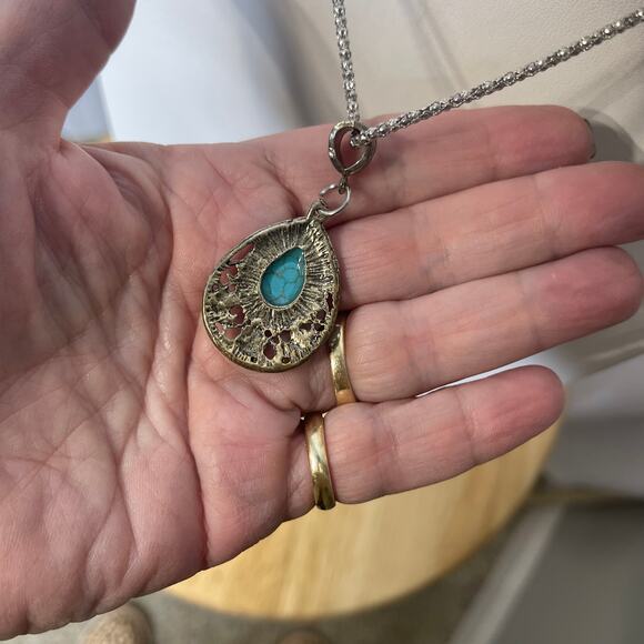 silver tone pendant necklace with turquoise blue colored stone western boho - Picture 6 of 8